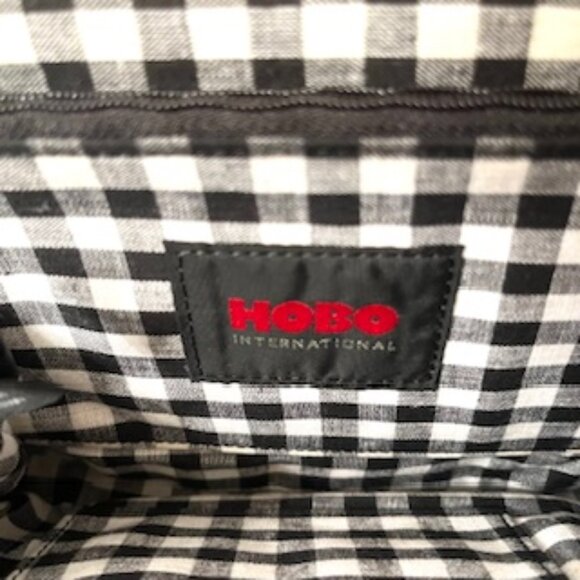 HOBO International Black Leather Clutch/Handbag with Silver Chain (Vtg) - Picture 2 of 7